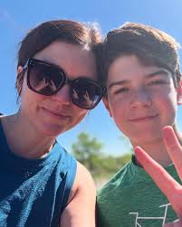 Lauren Gennett Lewis