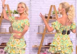 H kατερίνα καινούργιου δημοσιεύει αρκετά συχνά φωτογραφίες στον λογαριασμό της στο instagram και της αρέσει συχνά να χρησιμοποιεί quotes με κάποιο ιδιαίτερο νόημα. 1hjhhjbqwzjd7m