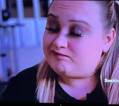 How have they not noticed??? : r/seekingsisterwifetlc