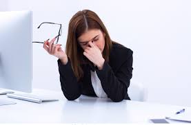 Mal Di Testa Continuo O Frequente Nausea Cause Rimedi Naturali