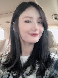 Pin By Ys Lyonesse On Lana Lana Nose Shapes Kpop Couples