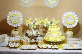 Un detalle que no puede faltar en la decoracion para la primera comunion son las velas blancas, es el simbolo de la luz en la vida. Ideas Para Primera Comunion De Ninas Todo Bonito