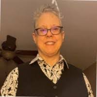 Holly Schuetz's Instagram, Twitter & Facebook