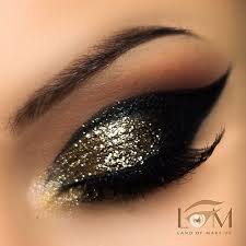 Black And Gold Eyeshadow Looks Gold Glitter And Black Gold Eye Makeup Gold Eyes Eye Makeup