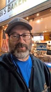 Break-in at Bibi's Bakery & Cafe in Los Angeles