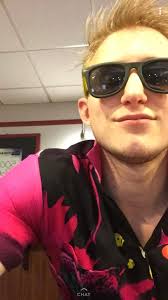 Rory Thomson (@roryt_7)