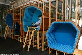 An Inside Look At Google S Sydney Headquarters Unique Office Office Interior Design Office Pods