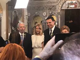 Έτσι, πριν από μερικές μέρες, βασίλης κικίλιας και τζένη μπαλατσινού πήραν τη μεγάλη απόφαση. Pantreythkan Tzenh Mpalatsinoy Kai Basilhs Kikilias Mononews