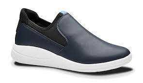 Every feature of every wearertech shoe goes through a cycle of design, refinement, testing and improvement. Non Slip Chef Shoes Kitchen Shoes Uk Wearertech Vitalise