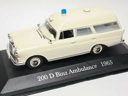 Mercedes Benz 200 D Binz Ambulance 1965 Year 1 43 Scale Collectible Model Car Altaya Mercedesbenz In 2020 Car Model Mercedes Benz 200 Mercedes Benz