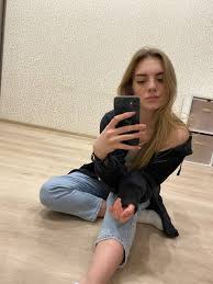 Live Sex Chat AnnaLeejb Hottest Stream, Profiles, & Reviews - StripProfiles