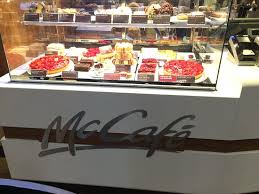 Like the raspberry cream cake. Mcdonald S Genf Rue Du Mont Blanc 22 Cornavin Menu Preise Tripadvisor