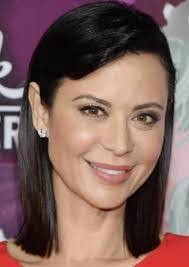 Miranda Cowan's Instagram, Twitter & Facebook