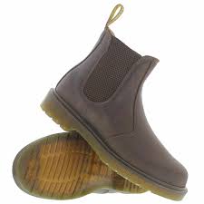 Widest selection of new season & sale only at ferraris boutique. Dr Martens 2976 Chelsea Boots Brown Womens Boots For Sale Online