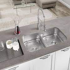 Explore our range of kitchen sink kits, stainless steel sinks, double bowl sinks, single bowl sinks and farmhouse apron front sinks in classic white or stainless steel. Mr Direct Undermount Stainless Steel 32 1 2 In 50 50 Double Bowl Kitchen Sink Kit 512 16 Ens Rg The Home Depot