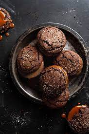 Chocolate Gingerbread Cookies Cookies Chocolate Gingerbread Chocolategingerbread Chocolateco Chocolate Gingerbread Cookies Dessert Recipes Sweet Recipes