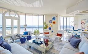 Cara Mcbroom Of Lovelace Interiors Based In Destin Florida Shares Her Inspiration And Th Interior Design Advice Interior Design Contemporary Furniture Stores