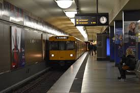 Kein Zugverkehr Auf Der U6 Ab 14 April Bus Ersatzverkehr Auf Dem Te Damm Tempelhof