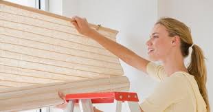 Temiz bir perde ne kadar hoş görünürse, kirli ve sararmış bir perde de bir o kadar kötü görünmektedir. Stor Perde Nasil Temizlenir Evde Stor Perde Yikama Ve Temizleme