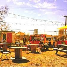 58 Ideas For Food Truck Park Austin Texas Food Truck Food Park Backyard
