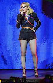 See more of madonna on facebook. Epingle Sur Madonna