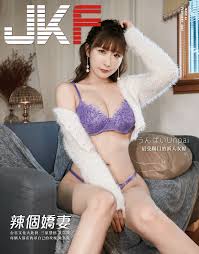 AV女優溫派當壞壞家政婦H奶粗暴夾碎雞蛋