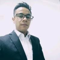 Cesar Lechuga's Instagram, Twitter & Facebook