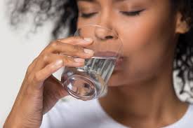 Ce phénomène se nomme la potomanie. Pourquoi Boire Beaucoup D Eau