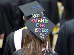 A Nursing Student Graduates From Usa After A Journey From Afghanistan To Mobile Nursing Students Graduation Post Graduation