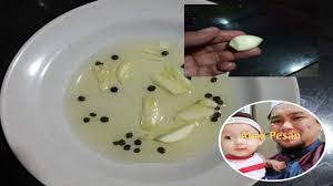 Caranya dengan rebus 4 hingga 5 helai daun betik. Buang Gangguan Angin Dalam Badan Gunakan Petua Minyak Bawang Putih Dan Lada Hitam Akak Pesan