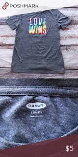 Love Wins Old Navy T Shirt In 2020 Old Navy T Shirts Shirts T Shirt