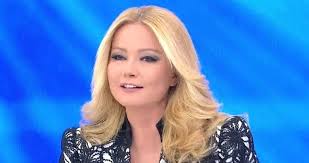See more of müge anli on facebook. Muge Anli Canli Izle 11 Mart Carsamba Muge Anli Canli Yayin Izleme Ekrani