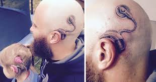 There is a saying that having kids means a mom's heart walks around outside her body, so we love this as a nod to that idea. Dad Gets Tattoo So His 6 Year Old Daughter Wouldn T Feel Different Bored Panda