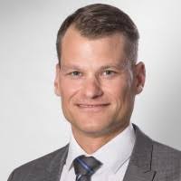 200+ "Nerz" profiles