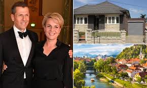 Последние твиты от tanya plibersek (@tanya_plibersek). Labor Deputy Tanya Plibersek Slams Millionaire Property Investors Even Though She Owns Four Homes Daily Mail Online