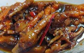 Masukan kedalamnya gula, kecap manis & asin, cuka, saus tomat/sambal, serta garam & merica. Ratwo Ceker Home Facebook