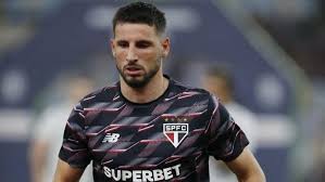 “Tem que ser assim”: São Paulo notifica Lucas, Calleri e +1 atleta medalhão do elenco