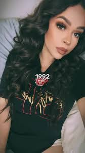 Sarah Oliva's Instagram, Twitter & Facebook