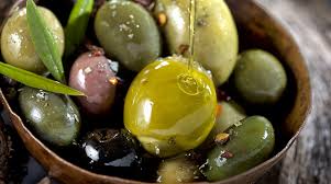 Preparazione Olive Da Tavola Verdi Grandi Da Olio Alla Greca