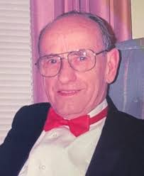 Margo Finley's Instagram, Twitter & Facebook