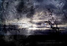 Common key objects for this aesthetics are heavenly angels, cathedrals, and nature. Sfondo Depressivi Buio Finzione Scarica Gratis