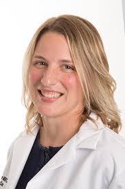 Evelyn Bellinger's Instagram, Twitter & Facebook