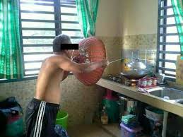 Artinya bisa sangat luas jika setiap orang terutama ketika ia sudah berkeluarga bisa menyikapi maknanya dengan bijaksana. Lawak Best Sediakan Payung Sebelum Hujan Maksud Buat Persediaan Sebelum Terlambat Kau Agak Pakcik Ni Sediakan Payung Ke Kanopi Kahkahkahkah Facebook