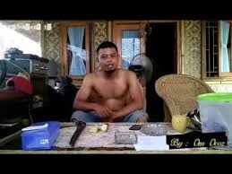 Mendengar kata santet, sebagian besar masyarakat percaya kalau santet digolongkan sebagai ilmu hitam yang bisa mencelakai manusia. Heboh Jawara Jampang Murka Tantang Balik Iwan Kadal Yang Ngaku2 Mau Motong Tni Youtube