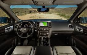 Certain trim levels have subpar tech features, but the pathfinder has a few strengths that should get the attention of family shoppers. Pathfinder