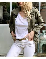 Chemise blanche femme de la marque pimkie, taille 38. Veste Militaire Vanina Kaki