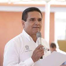 video captan a silvano aureoles cantando un narcocorrido. Silvano Aureoles Silvano A Twitter