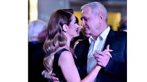 Irina tănase este noua vedetă în psd și asta datorită iubitului său care conduce cu mână de fier partidul. Liviu Dragnea A Doua VizitÄƒ RomanticÄƒ Din Partea Iubitei Irina TÄƒnase De La Intrarea In PuÈ™cÄƒrie