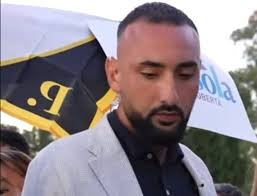 Uffiċjal ieħor tal-pulizija investigat fuq suspett ta' żvelar ta'  informazzjoni