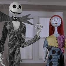 Display this spooky halloween decoration as a standalone or combine it with other airblown inflatables to create a custom scene. Home Depot Has Giant Jack Skellington And Sally Decor Popsugar Home